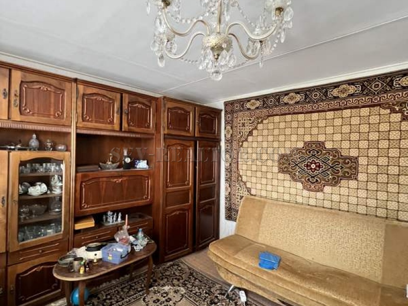 квартира, комнат - 3, Стрелецкая, Севастополь, пл. 74 кв.м., код 29242